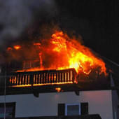 Balkon-Fassadenbrand-in-Kitzbuehel