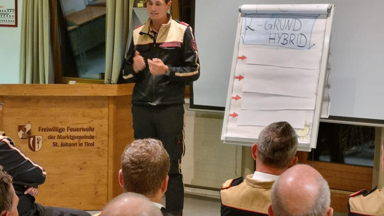 20220914_kdtdienstbesprechung_3.jpg