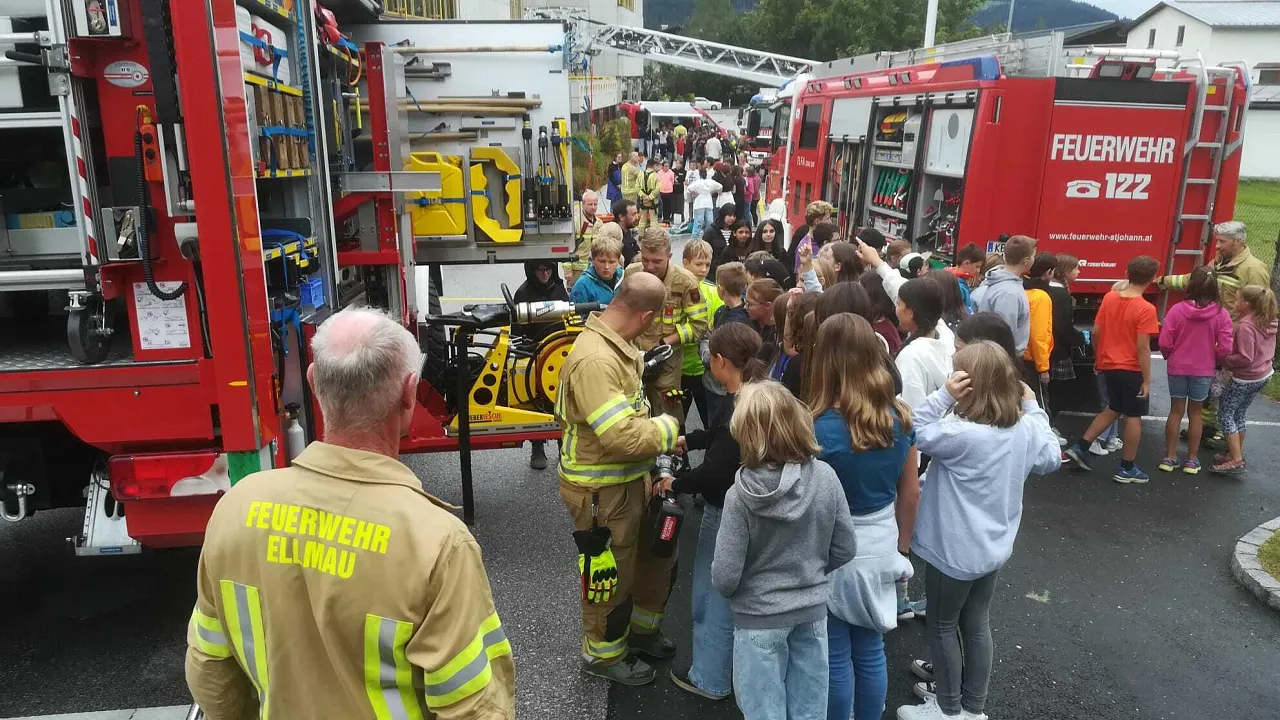 20230922_vorstellung_schule_1.jpg