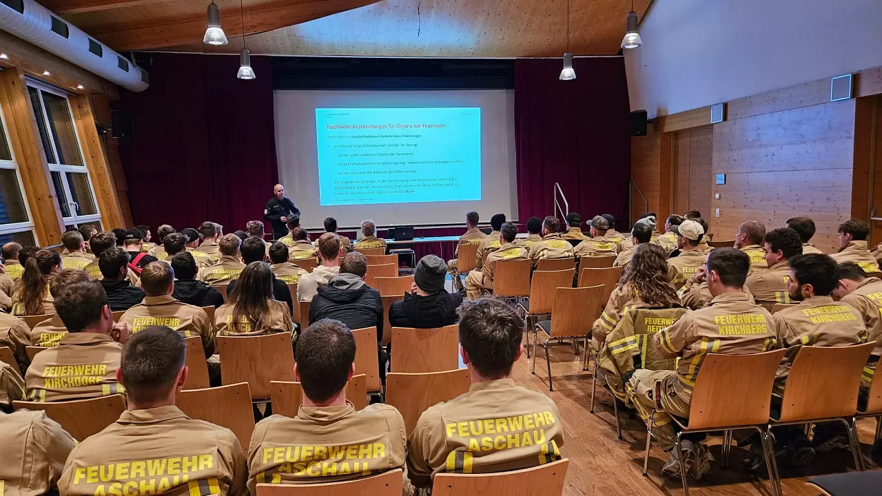 20241127_vrschulung_kirchdorf_12.jpg