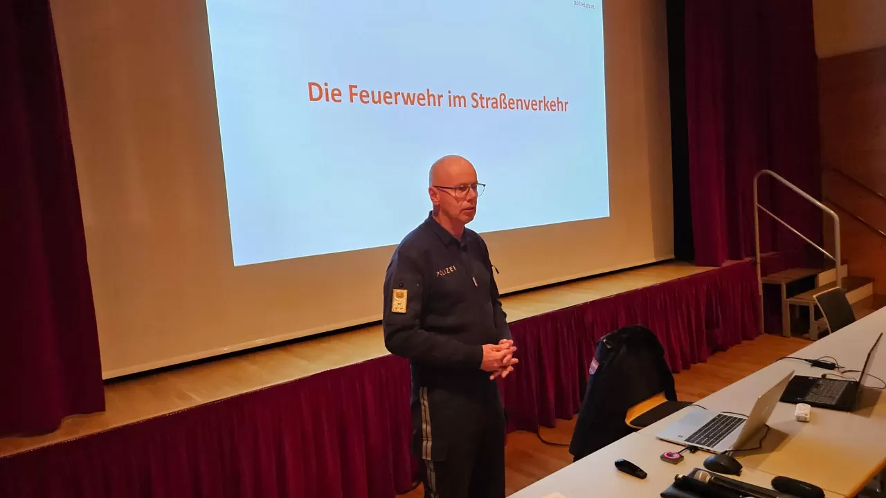 20241127_vrschulung_kirchdorf_4.jpg