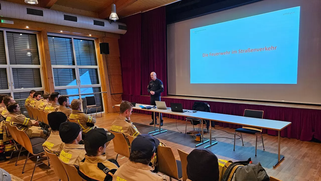 20241127_vrschulung_kirchdorf_8.jpg