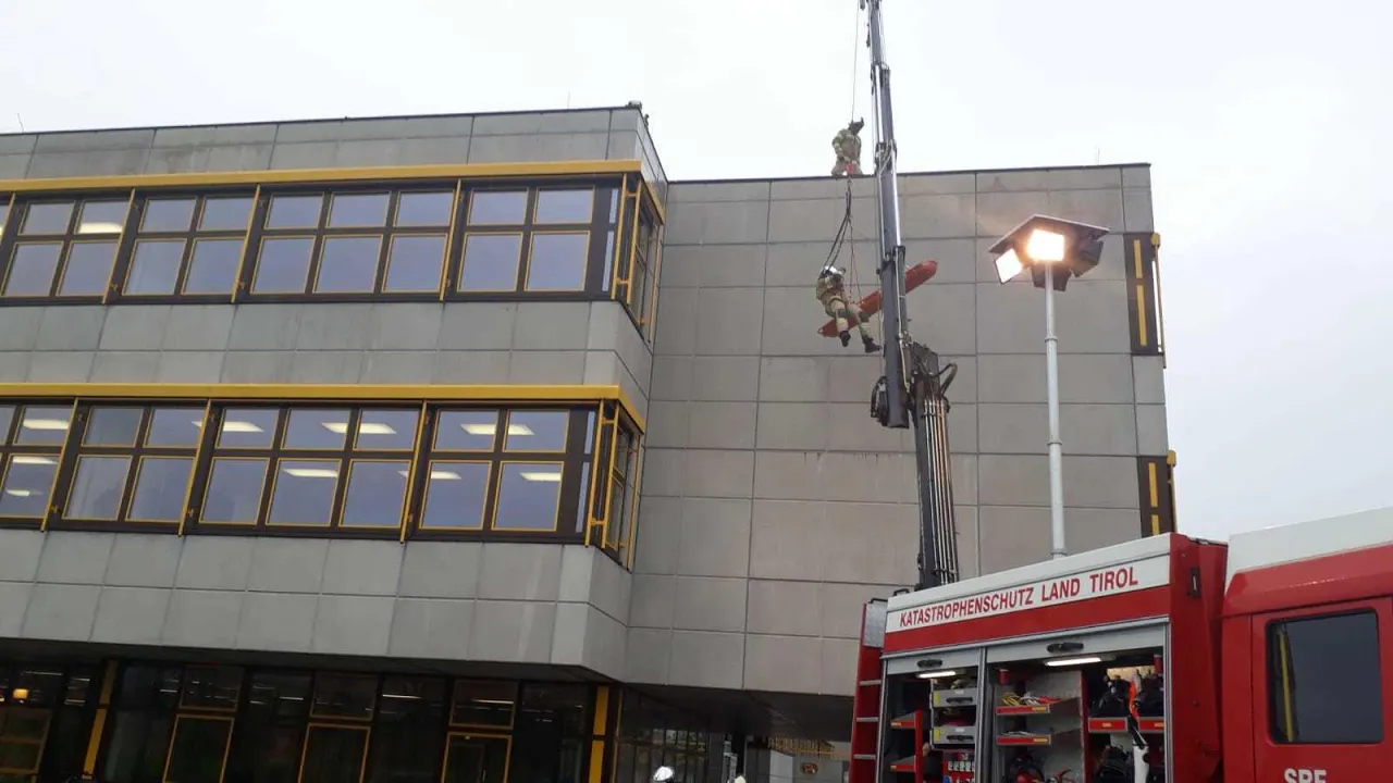 besuch_mittelschulen_20190430_5.jpg