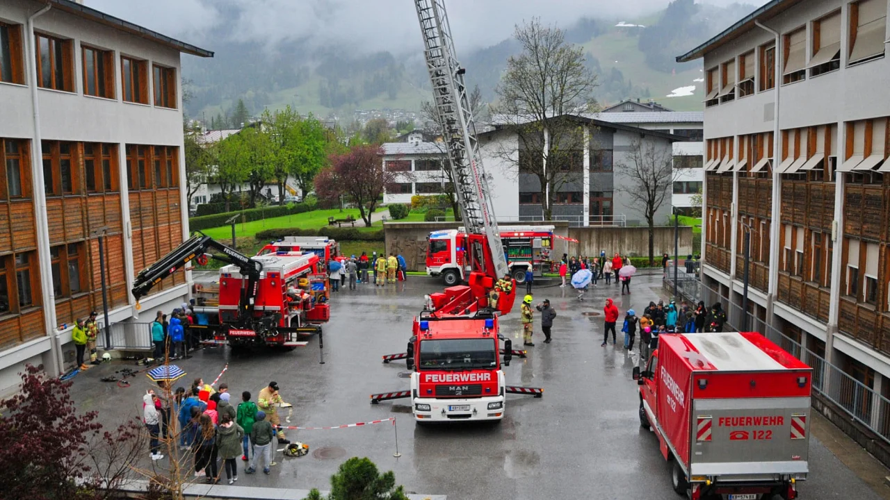 besuch_mittelschulen_20190430_7.jpg