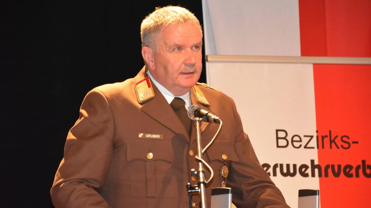 bezirkstag_2018_19.jpg