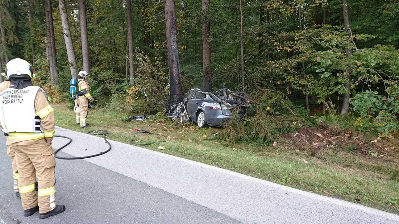 brand_tesla_kssen_20191004_1.jpg