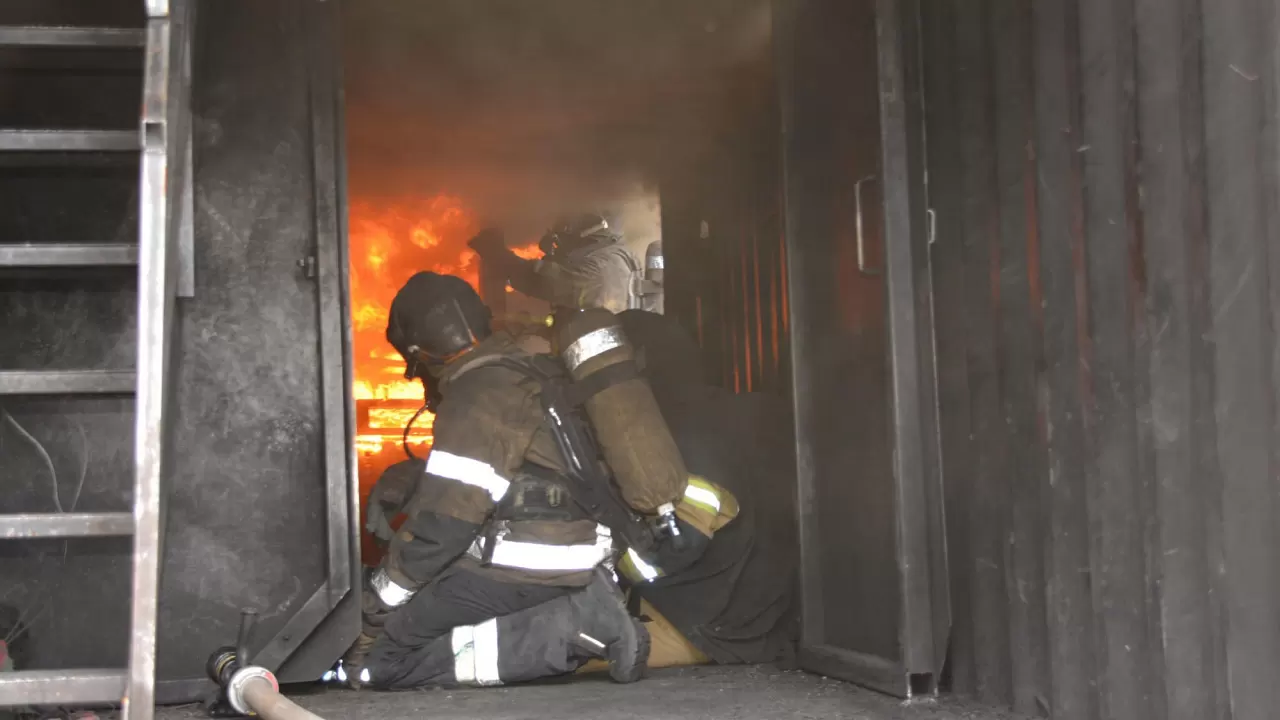 brandcontainer_2.jpg