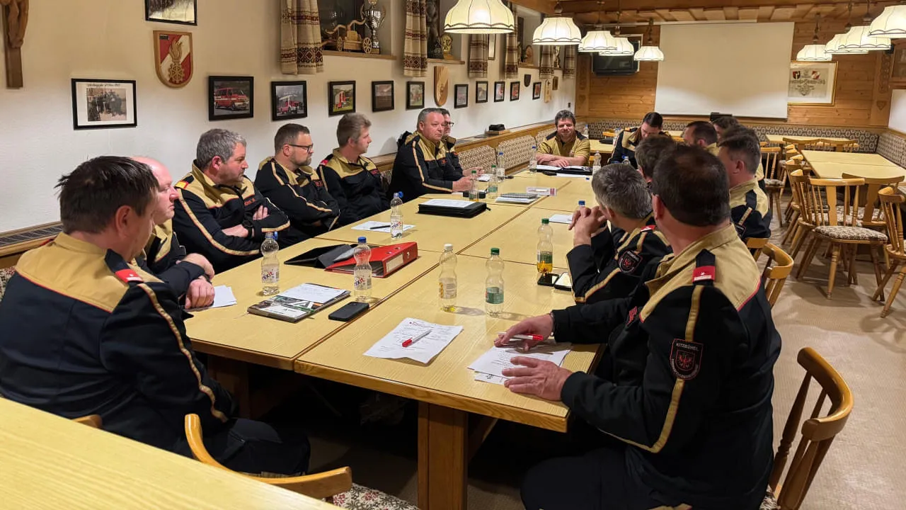 Bezirksausschusssitzung mit Bezirks-Sachbearbeiter