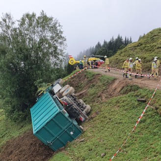 LKW-Absturz-in-Kirchberg-Aschau