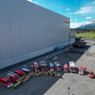 Werksbesuch-der-Feuerwehrjugend-im-Werk-Egger