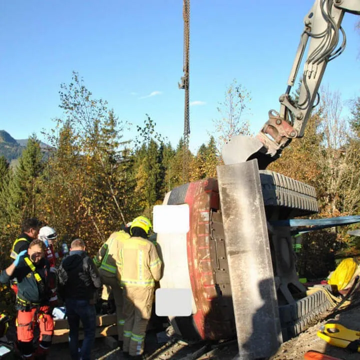 Schwerer-Arbeitsunfall-in-Kitzbuehel