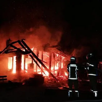 Gebaeudebrand-in-St.-Johann