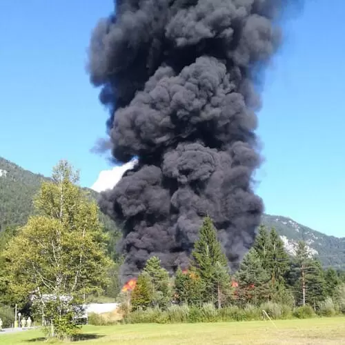 Brand-Hackgutlager-in-St.-Ulrich