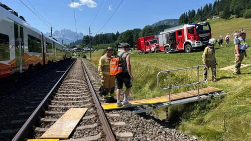 Zug-Evakuierung-in-Fieberbrunn