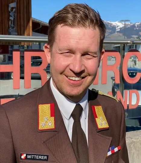 Bezirksfeuerwehr-Kommandant Bezirksfeuerwehr-Kommandant